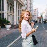 Geram Air Sumur Puluhan Tahun Tercemar TPA,Warga Coret Kantor Wali Kota Pakai Air Lindi