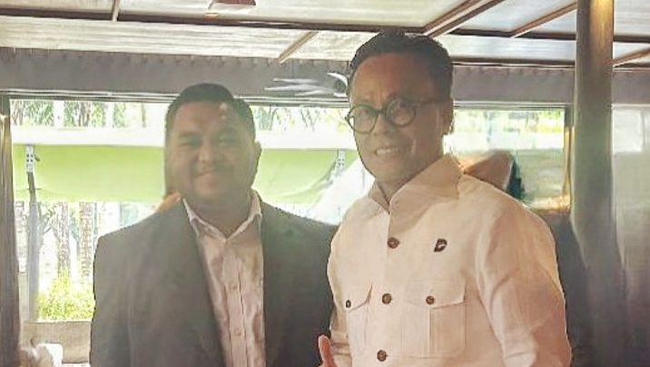 Dony Oskaria: Arsitek Transformasi yang Ajak Unhas Bangkitkan Semangat Baru Sulsel