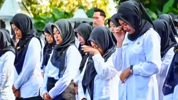 Honorer Menangis Lagi? Masalah Kode R4 Mengancam Peluang PPPK Paruh Waktu