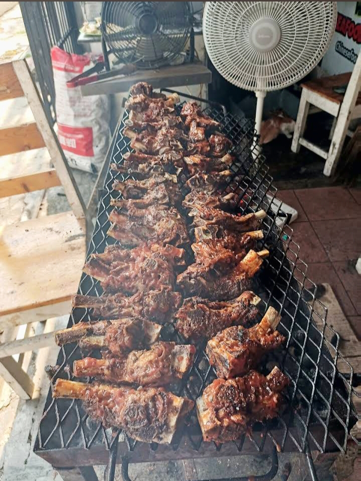 Iga Panggang Panglima: Sensasi Daging Empuk Beraroma Kayu yang Tak Terlupakan di Jakarta Selatan