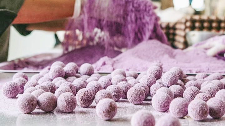 Analisis Tren Industri Manufaktur Indonesia: Antara Kesiapan dan Tantangan Global