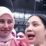 Nagita Slavina Terharu Saat Syahnaz Sadiqah Dipanggil "Ibu Bupati" oleh Warga Bandung Barat