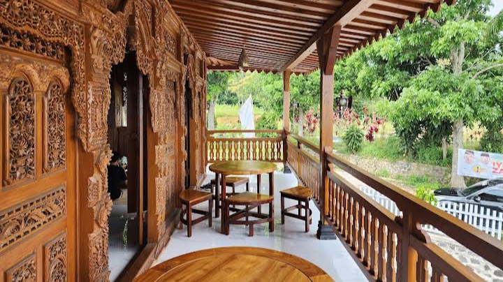 6 Tempat Makan & Cafe Instagramable di Sukabumi untuk Healing dan Kuliner Estetik
