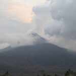 24 Jam Terakhir, Gunung Lewotobi Diguncang 20 Kali Tremor Non-Harmonik